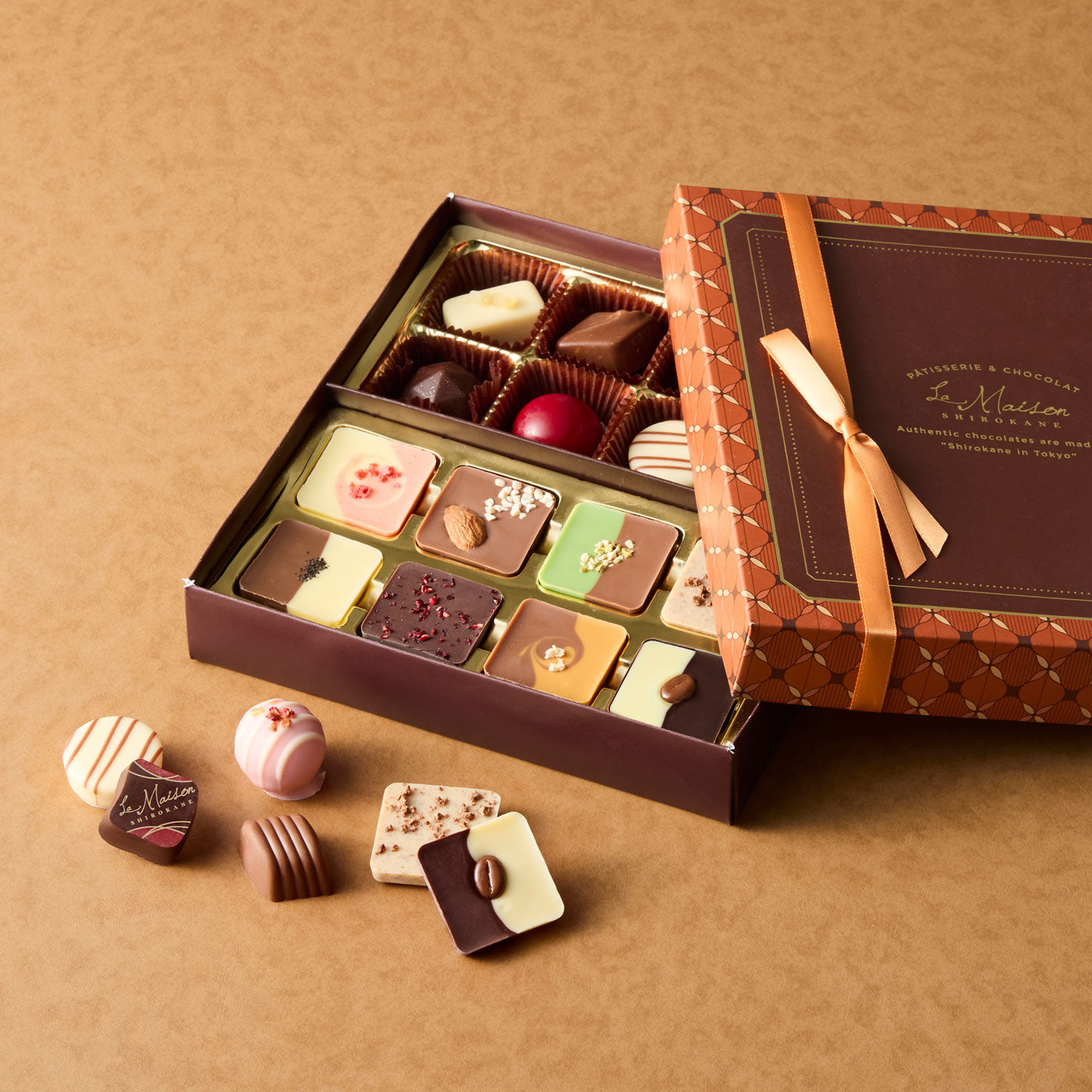 おばけやかぼちゃ、クロネコなどハロウィンの王道モチーフをテーマに