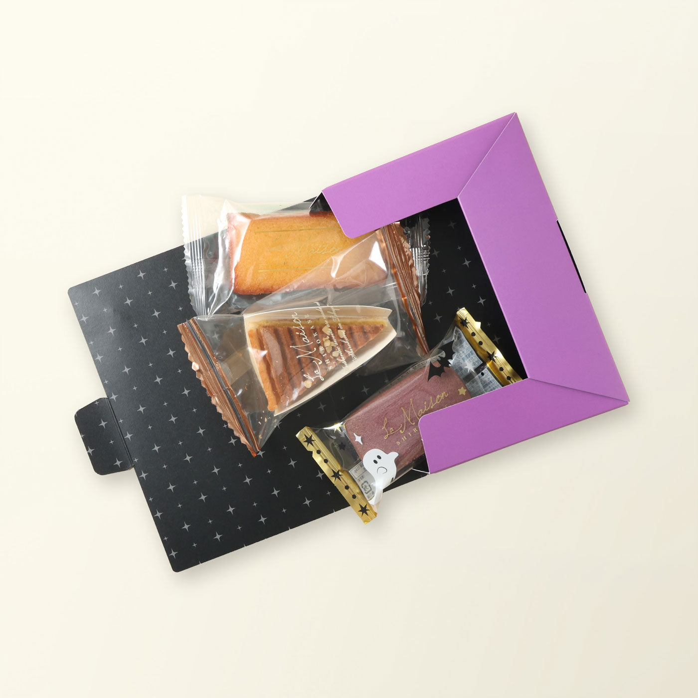 ハロウィンブック「黒猫のオカシな家」