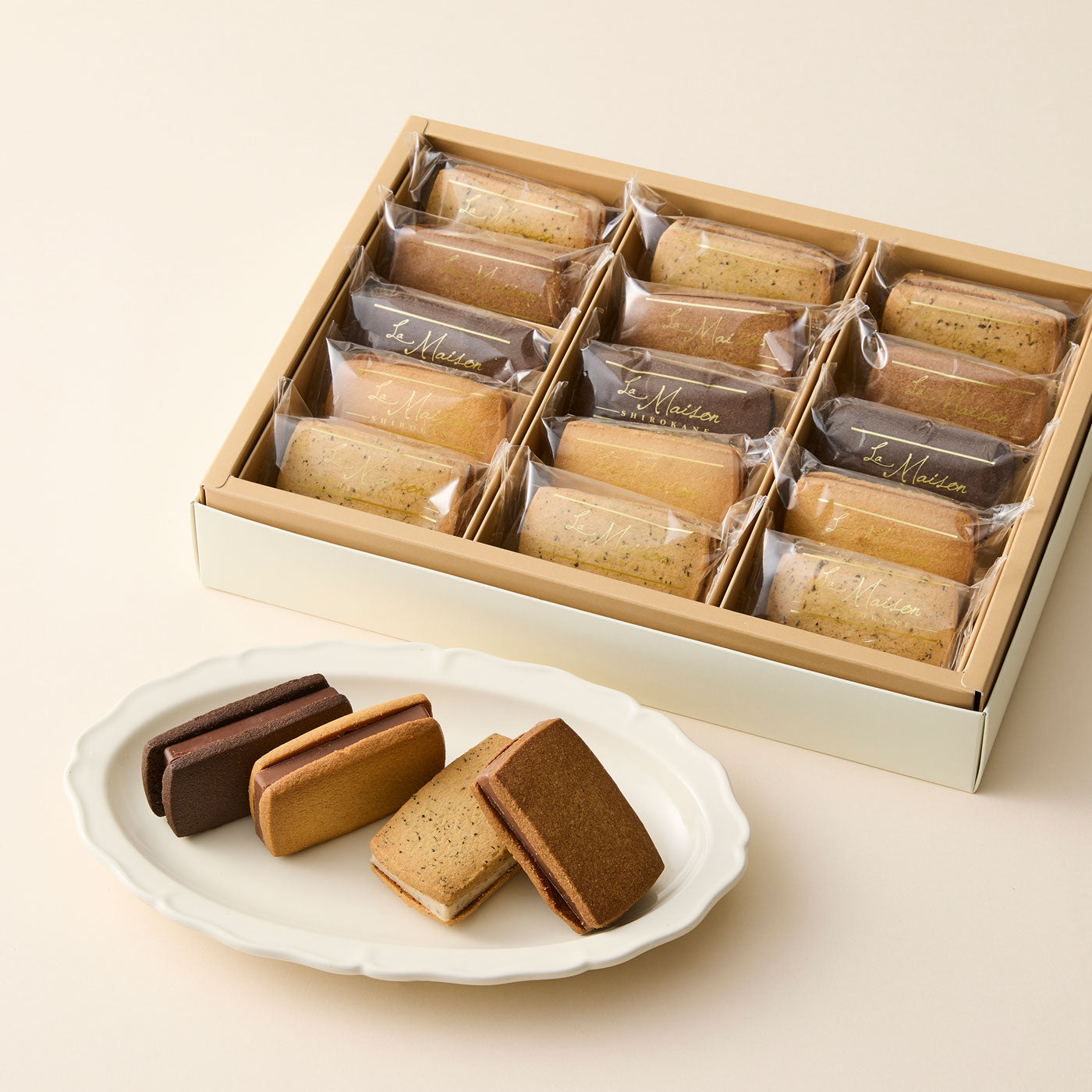 24 yukipon様 ラメゾン白金のチョコ10箱、靴下 24 yukipon様 ラメゾン白金のチョコ10箱、靴下